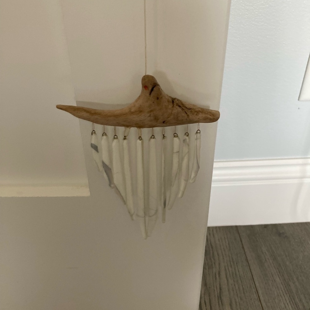 Natural Driftwood and Glass wind chime - Picture 2 of 4